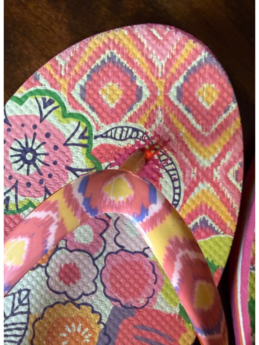 Vera Bradley Floral Pattern Pink and Orange Flip Flops Size 7-8 - Picture 4 of 6